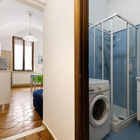 Vittoria Apartment *